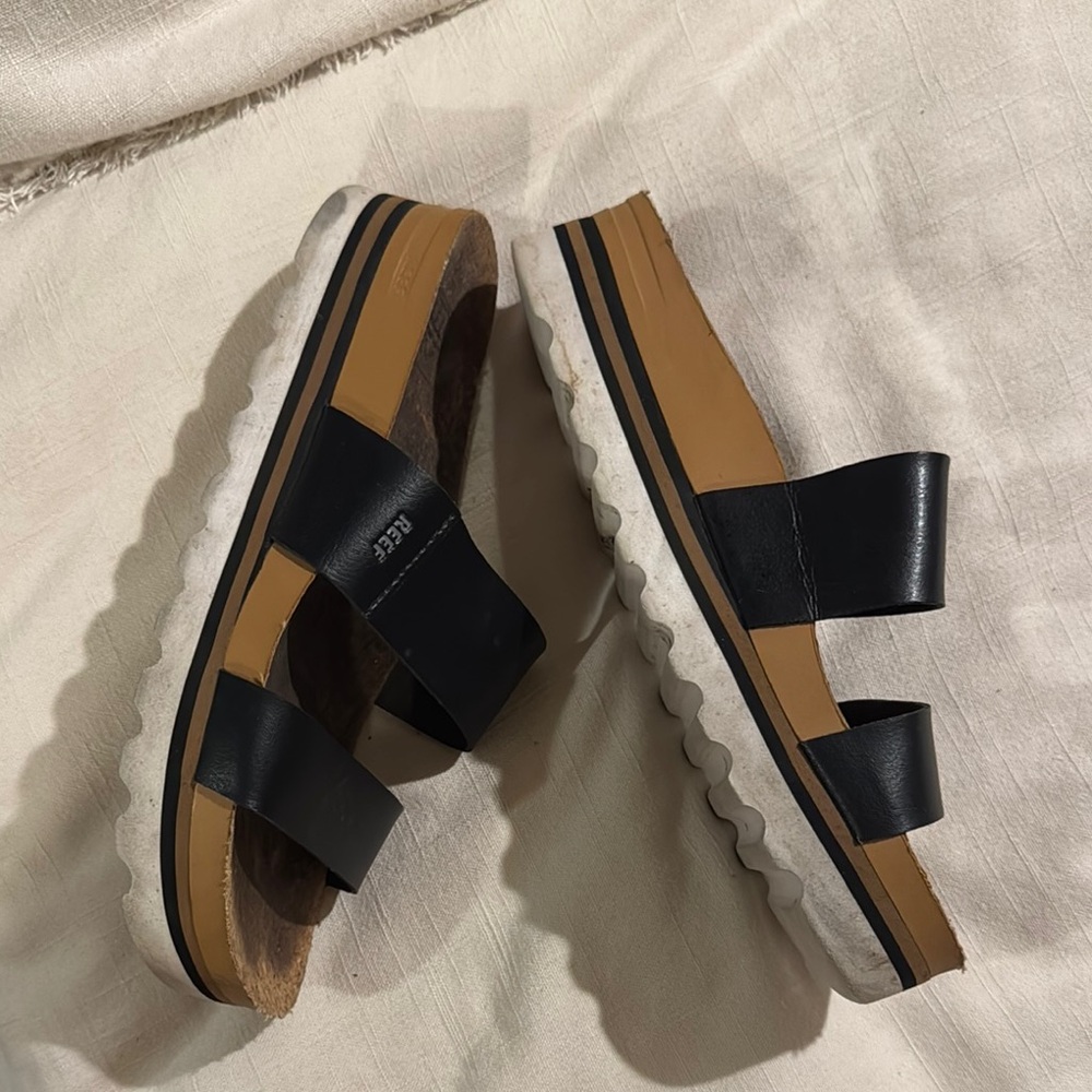 Reef Women's Black Sandals Size 8